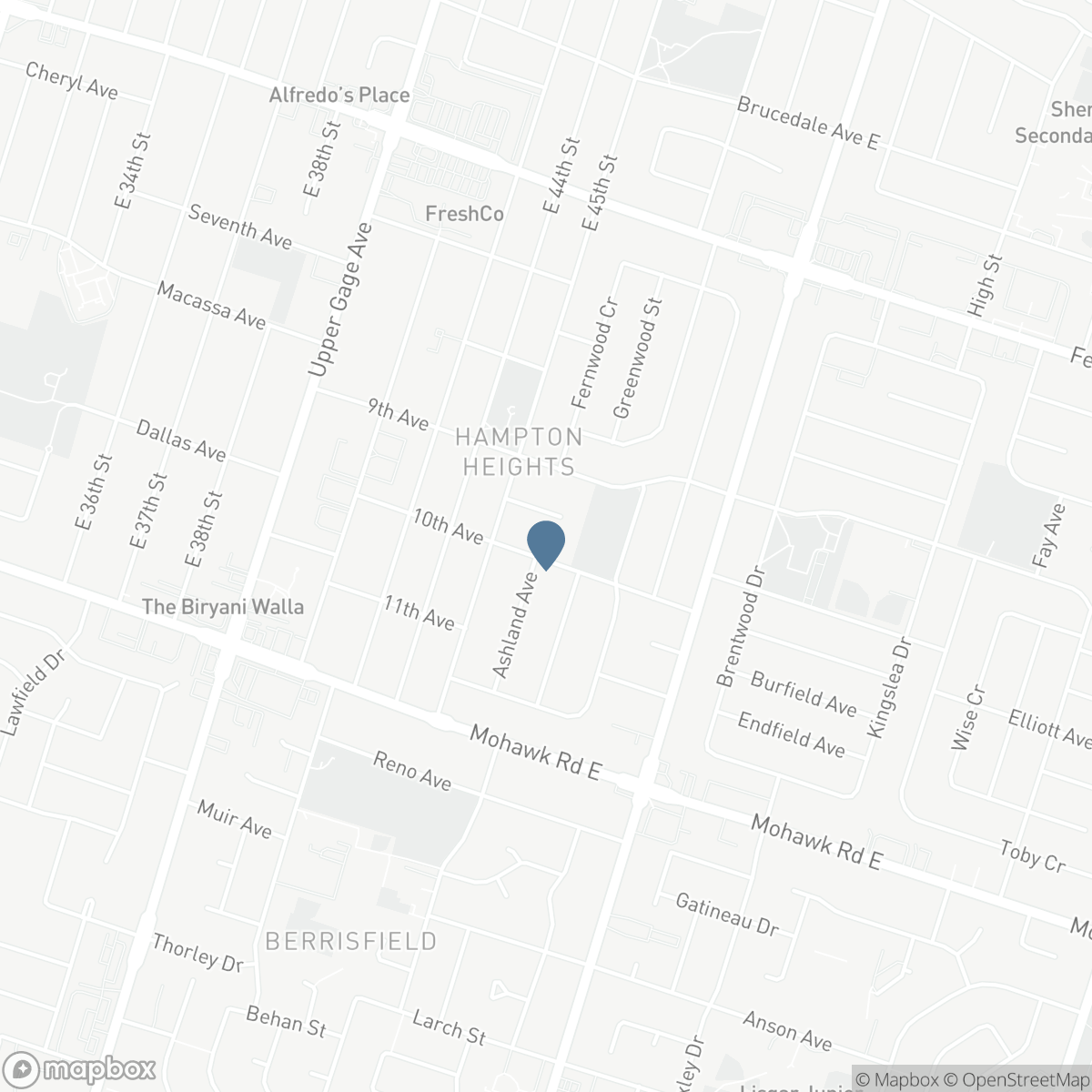 785 TENTH AVENUE, Hamilton, Ontario L8T 2G4